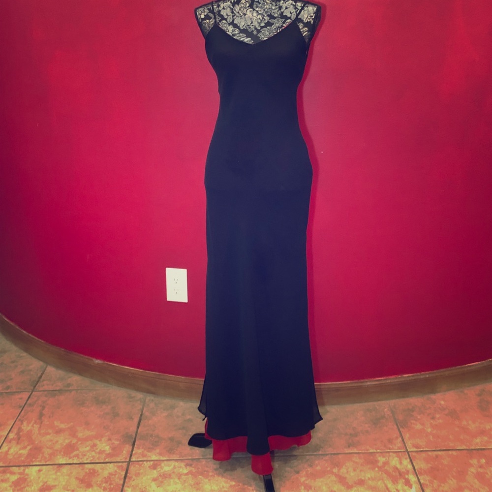 Long Black dress